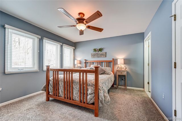 4950 Whitlow Court, Commerce Charter Township, MI 48382