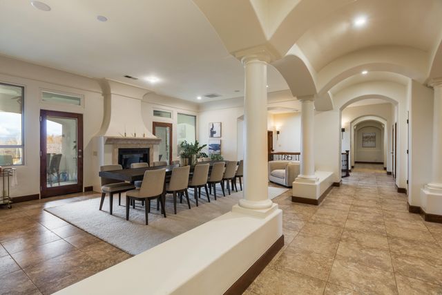 11508 Beringer Avenue NE, Albuquerque, NM 87122