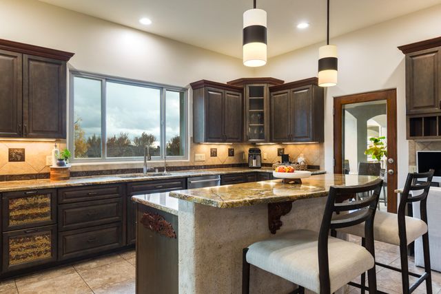 11508 Beringer Avenue NE, Albuquerque, NM 87122