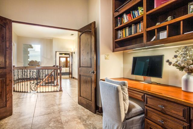 11508 Beringer Avenue NE, Albuquerque, NM 87122