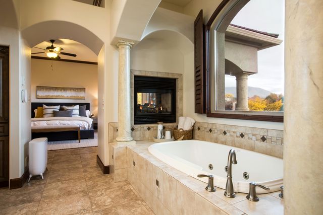 11508 Beringer Avenue NE, Albuquerque, NM 87122