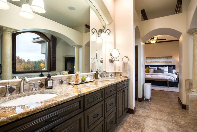 11508 Beringer Avenue NE, Albuquerque, NM 87122