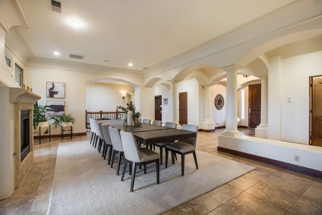 11508 Beringer Avenue NE, Albuquerque, NM 87122