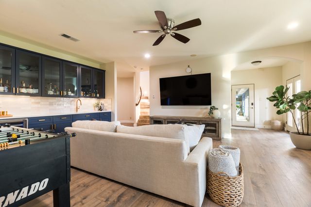 11508 Beringer Avenue NE, Albuquerque, NM 87122