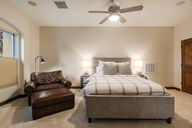 11508 Beringer Avenue NE, Albuquerque, NM 87122