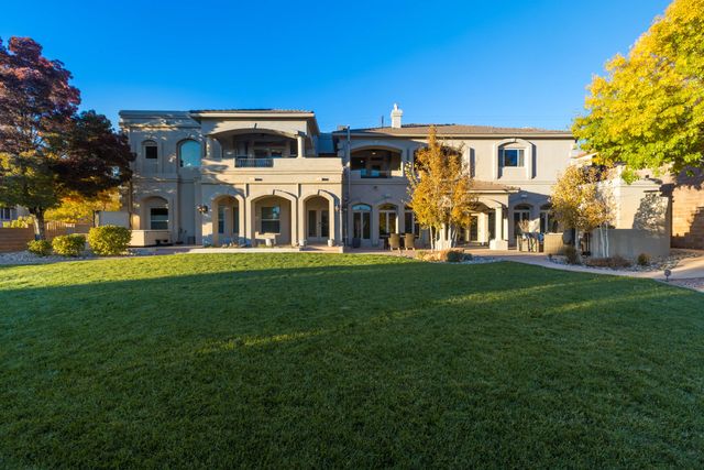 11508 Beringer Avenue NE, Albuquerque, NM 87122