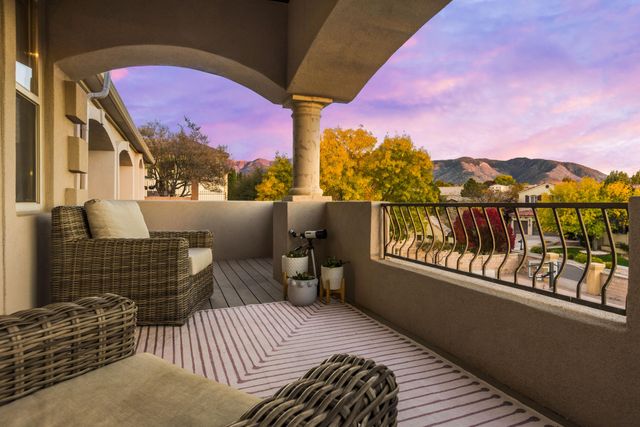 11508 Beringer Avenue NE, Albuquerque, NM 87122