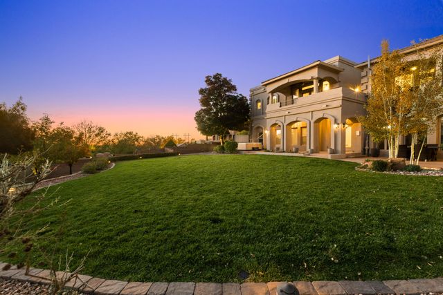 11508 Beringer Avenue NE, Albuquerque, NM 87122