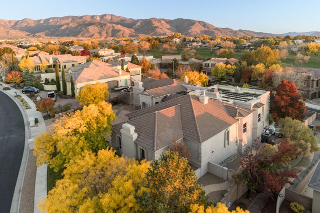 11508 Beringer Avenue NE, Albuquerque, NM 87122