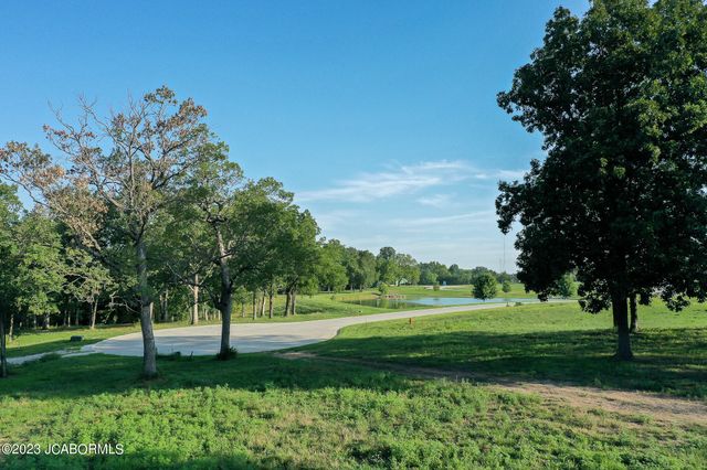 10980 EAGLE LAKE LANE, Holts Summit, MO 65043