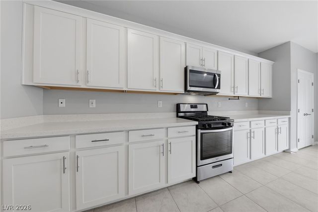 9936 Topaz Peak Court, Las Vegas, NV 89178