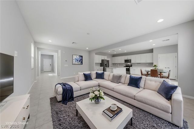 9936 Topaz Peak Court, Las Vegas, NV 89178