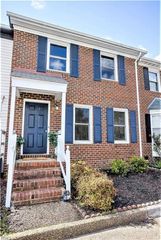 20 Colonies LNDG, Hampton, VA 23669