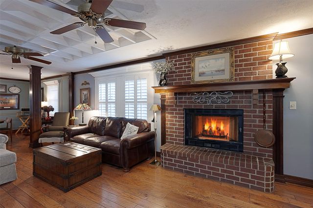 415 Neches Court, Lumberton, TX 77657