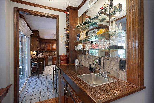 415 Neches Court, Lumberton, TX 77657