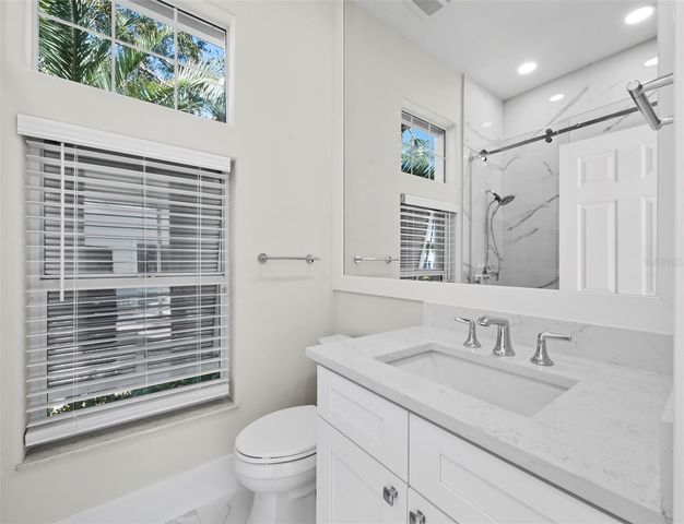 3533 FAIR OAKS LANE, Longboat Key, FL 34228