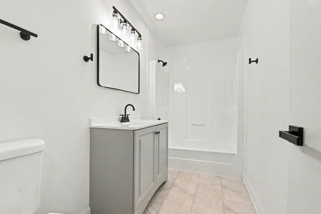 5535 Adeline Place, Oak Forest, IL 60452