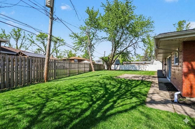 5535 Adeline Place, Oak Forest, IL 60452