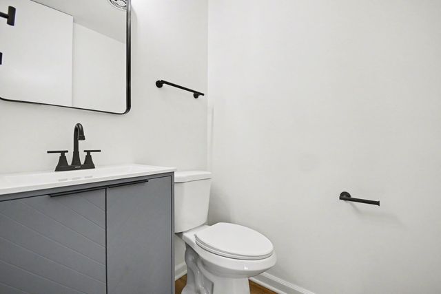 5535 Adeline Place, Oak Forest, IL 60452