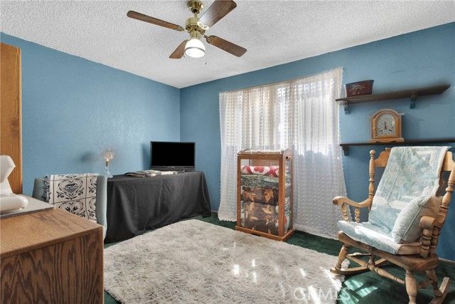 2329 E Canyon Drive, Wrightwood, CA 92397