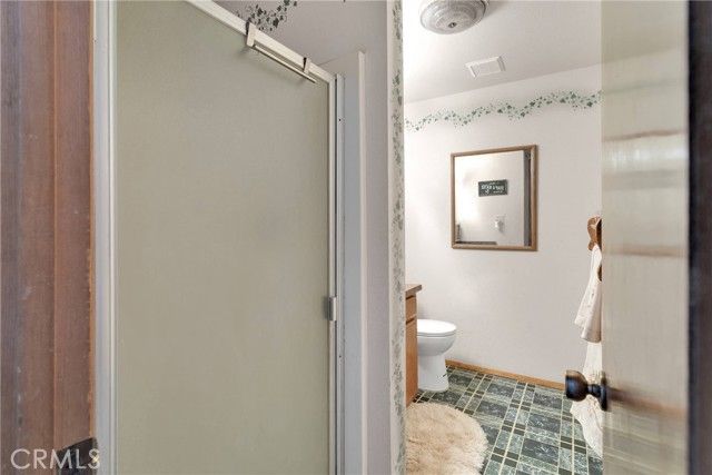 2329 E Canyon Drive, Wrightwood, CA 92397