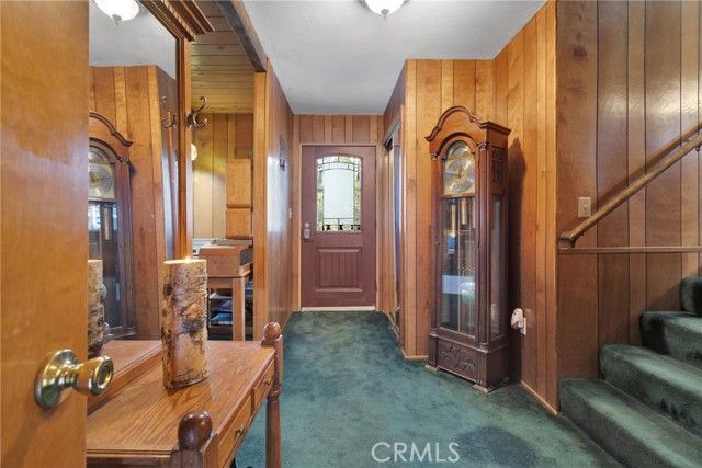 2329 E Canyon Drive, Wrightwood, CA 92397