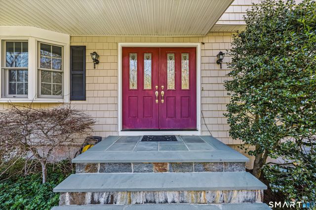 145 Wilton Road East, Ridgefield, CT 06877
