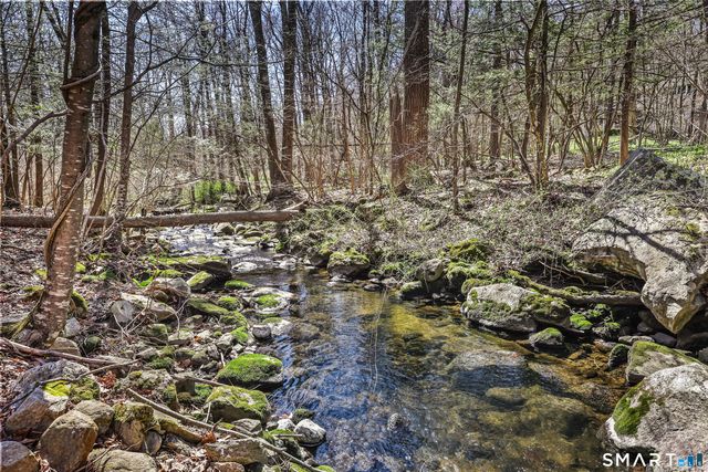 145 Wilton Road East, Ridgefield, CT 06877