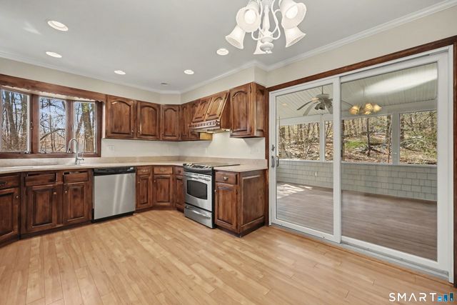 145 Wilton Road East, Ridgefield, CT 06877