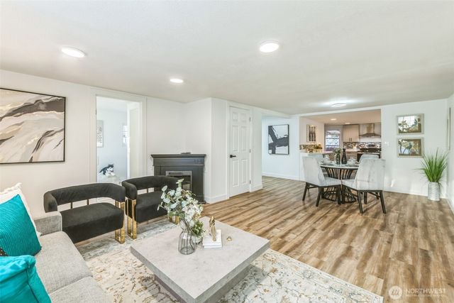 822 S 308 Street, Federal Way, WA 98003