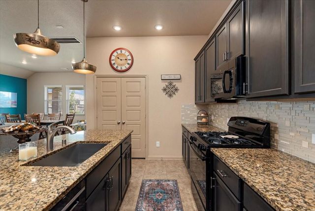 31514 Elkcreek Bend Drive, Hockley, TX 77447