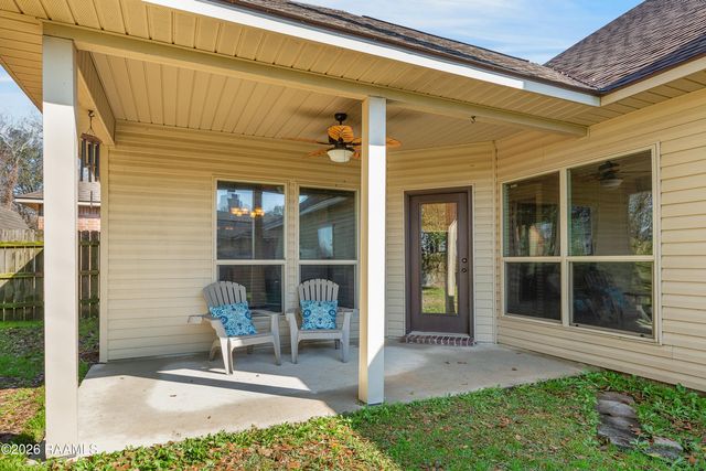 105 Endicott Drive, Carencro, LA 70520