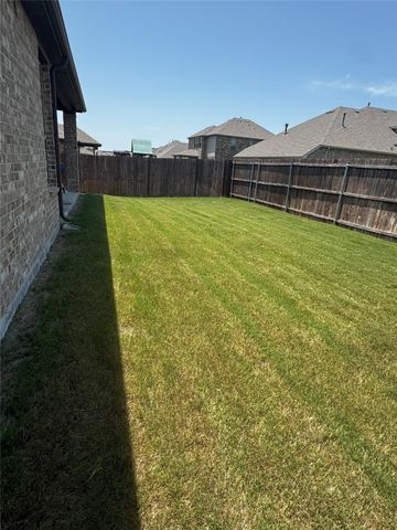 3217 Charing Cross Road, Midlothian, TX 76065