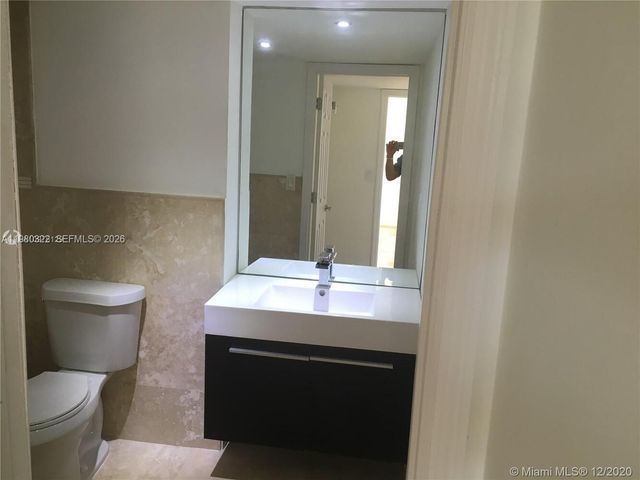 9001 SW 77th Ave C706, Miami, FL 33156