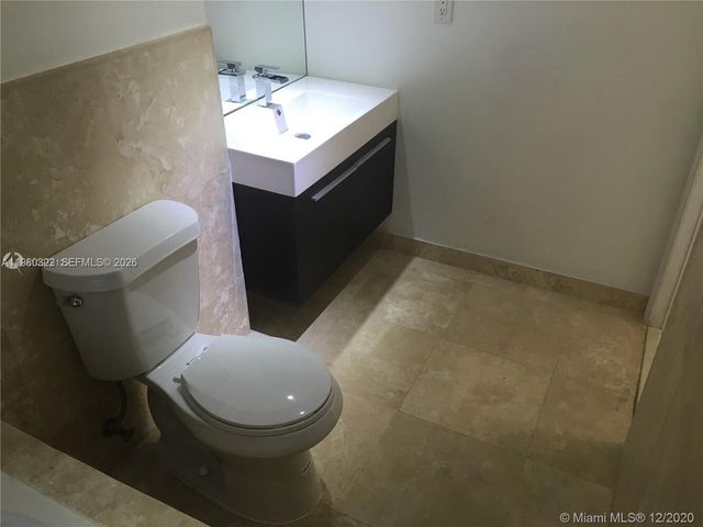 9001 SW 77th Ave C706, Miami, FL 33156