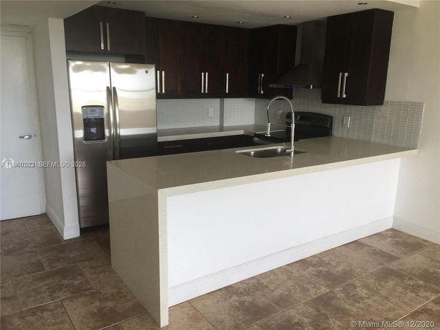 9001 SW 77th Ave C706, Miami, FL 33156