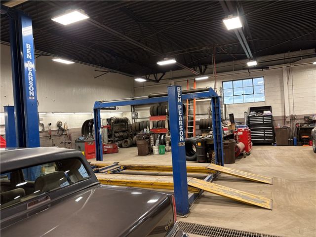 110 Penn Ave, Mt Oliver, PA 15210