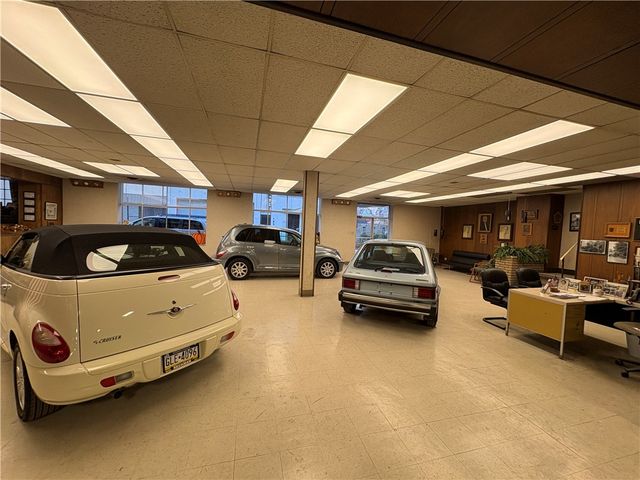 110 Penn Ave, Mt Oliver, PA 15210