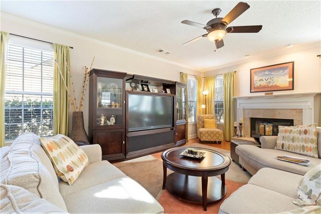 165 KEATON Drive, Fayetteville, GA 30215