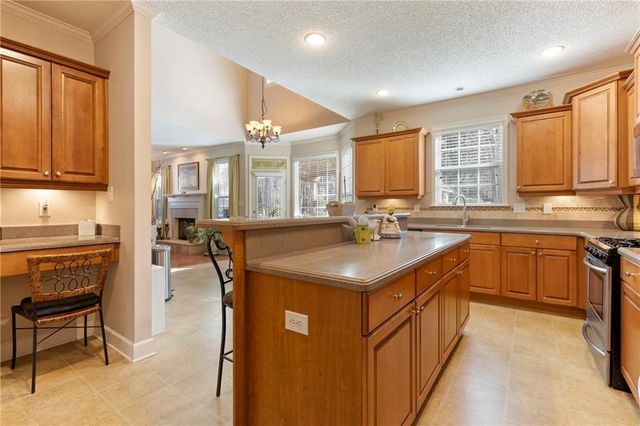 165 KEATON Drive, Fayetteville, GA 30215