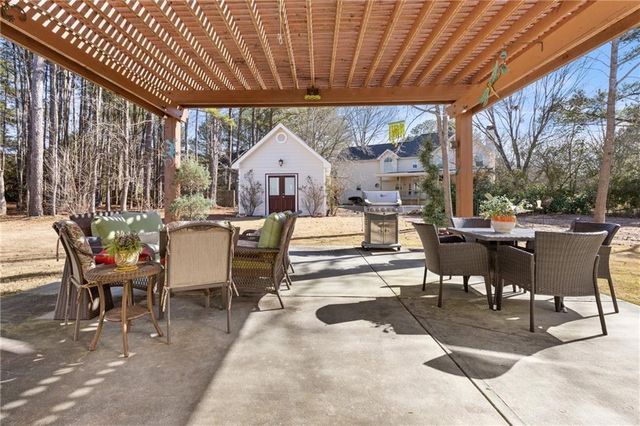 165 KEATON Drive, Fayetteville, GA 30215