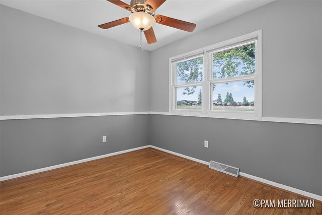 1735 Woodworth Street, Grand Rapids, MI 49525