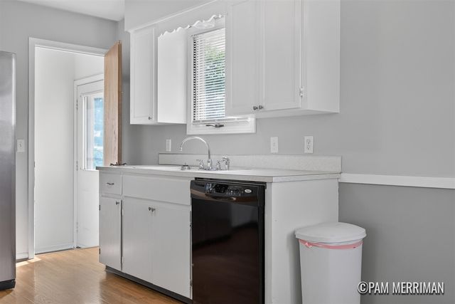 1735 Woodworth Street, Grand Rapids, MI 49525