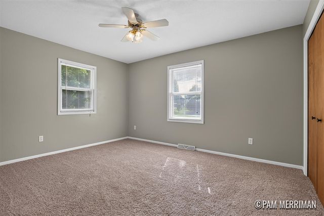 1735 Woodworth Street, Grand Rapids, MI 49525