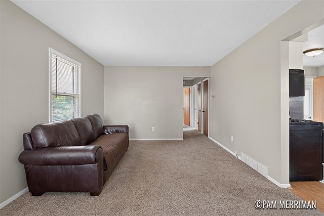 1735 Woodworth Street, Grand Rapids, MI 49525