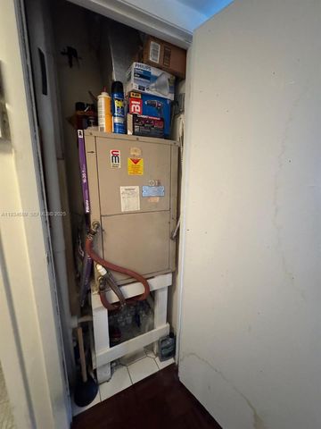 20335 W Country Club Dr 1105, Aventura, FL 33180