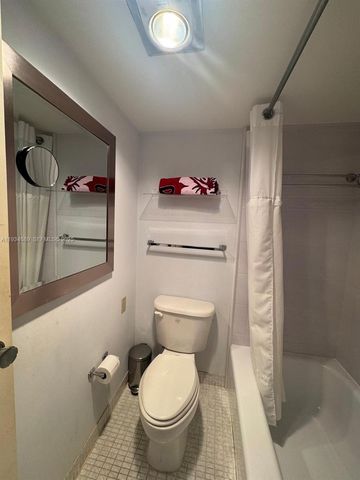 20335 W Country Club Dr 1105, Aventura, FL 33180