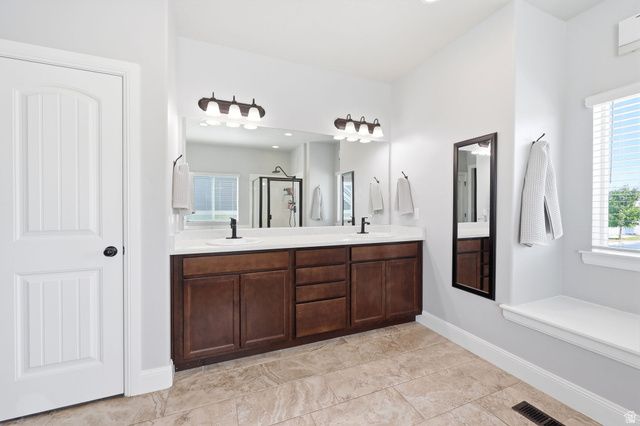 6497 W SUNNY MAPLE WAY, West Jordan, UT 84081