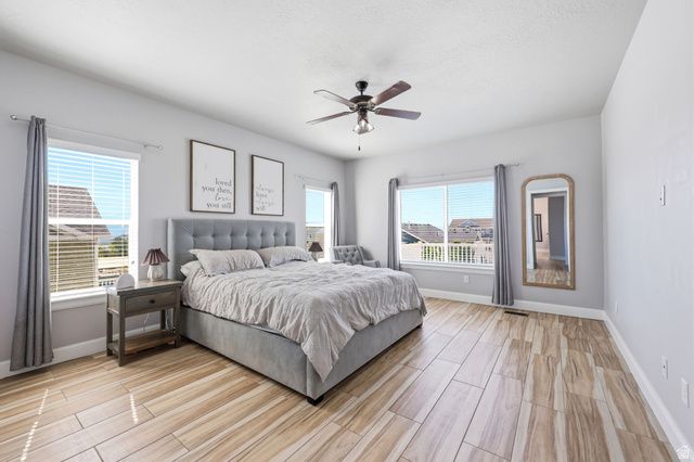 6497 W SUNNY MAPLE WAY, West Jordan, UT 84081