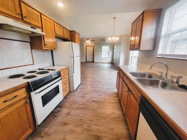 505 A & B South James Street, Nixa, MO 65714